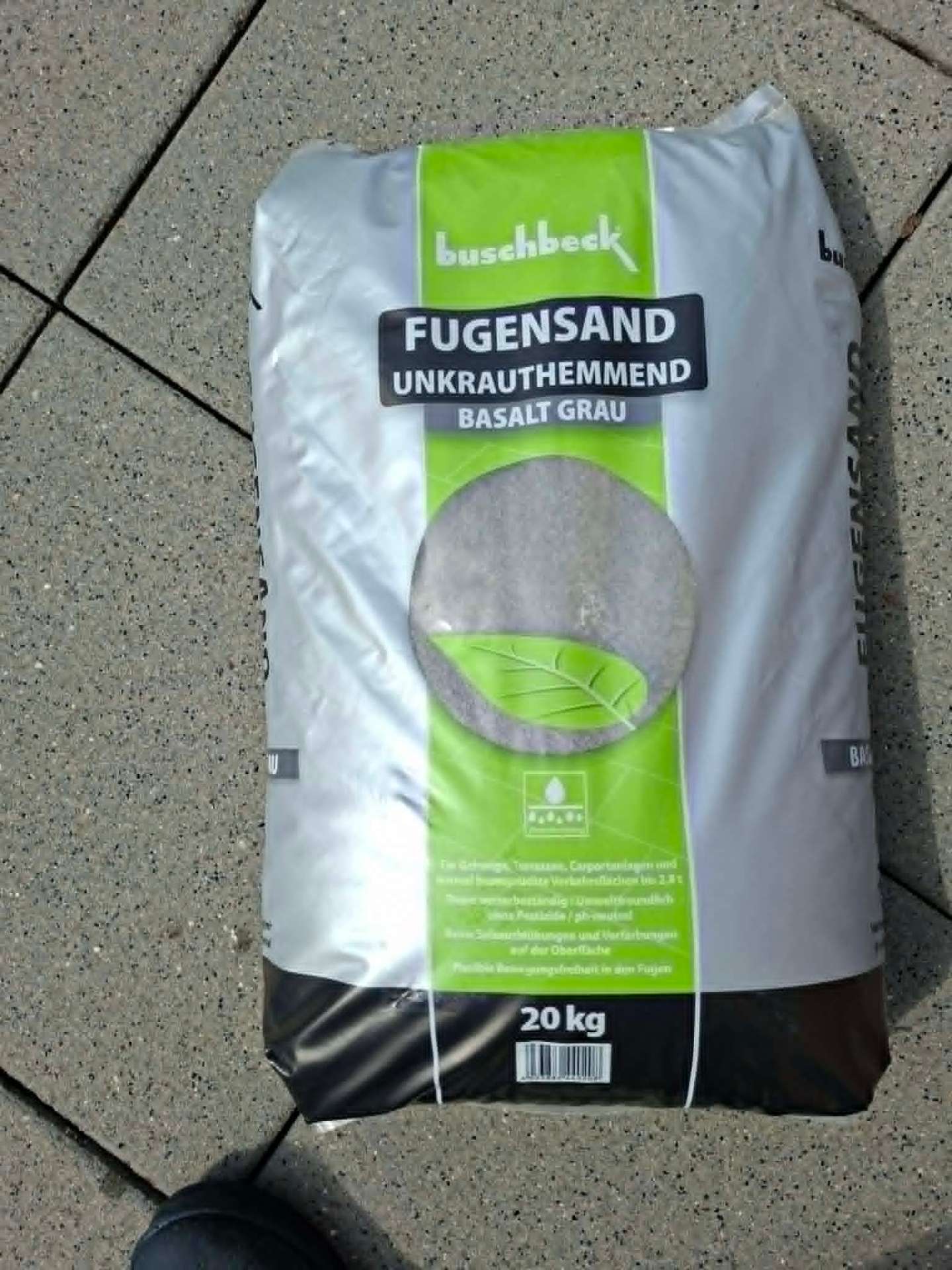 Fugensand Basalt Grau